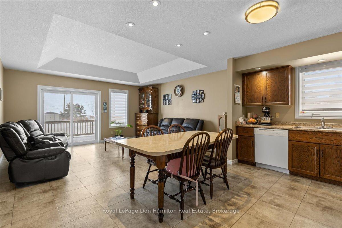 Photo 9 of 1101 Walker Street, Howick — HOMEH