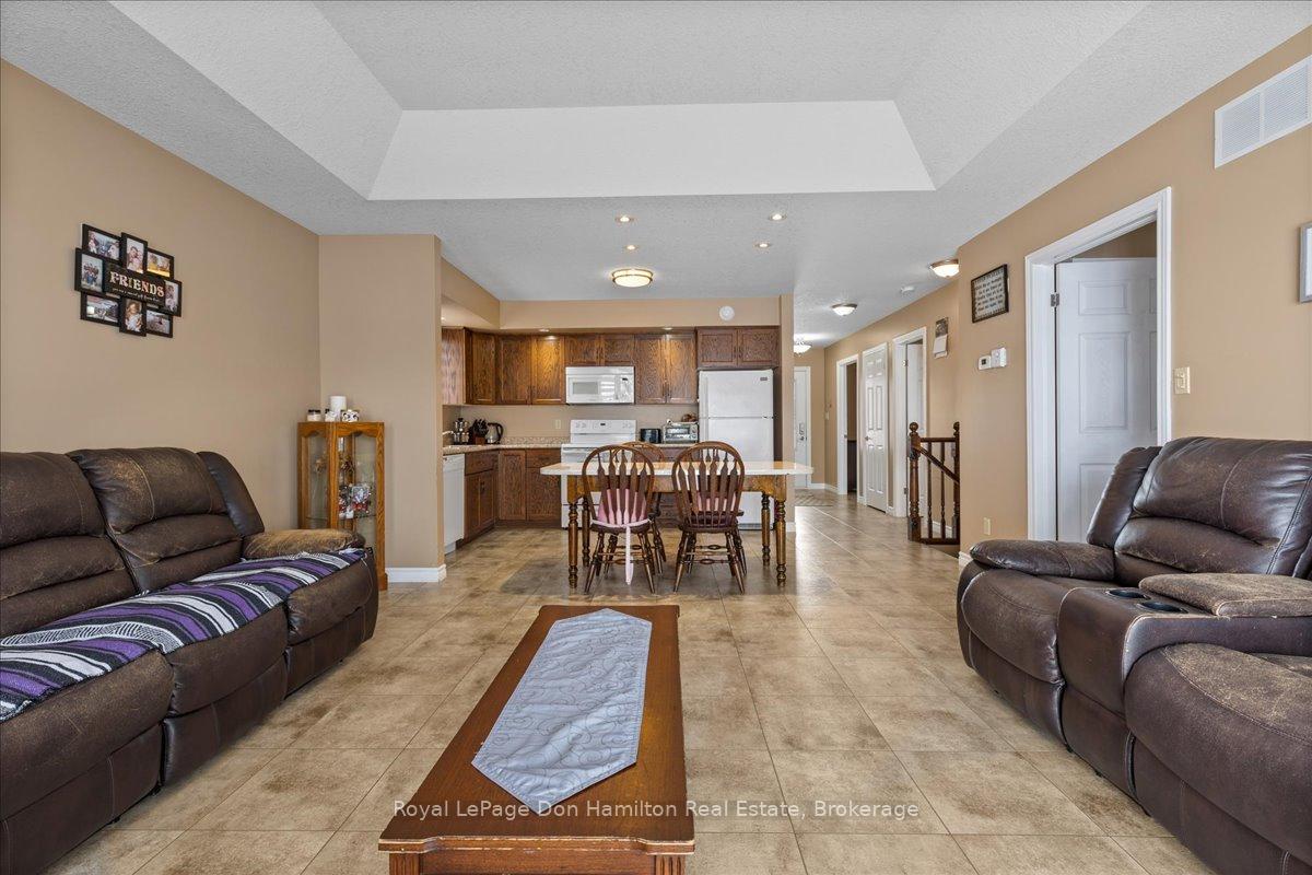 Photo 16 of 1101 Walker Street, Howick — HOMEH