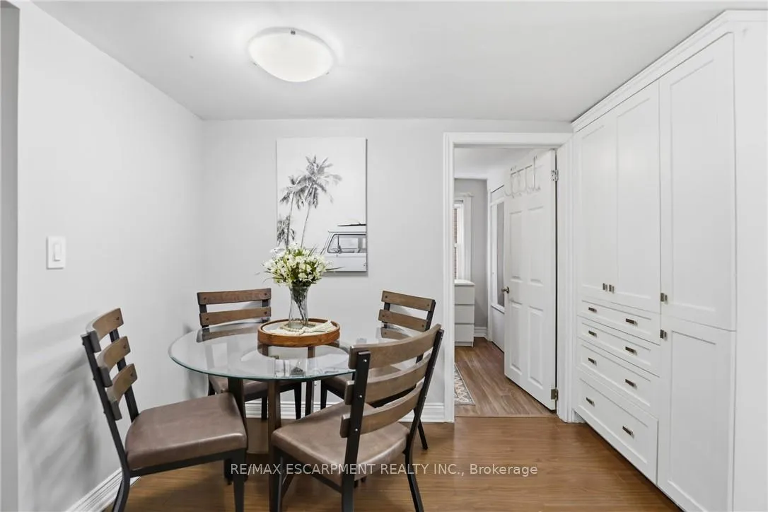 Photo 19 of 25 Delena Avenue N, Hamilton, McQuesten — HOMEH