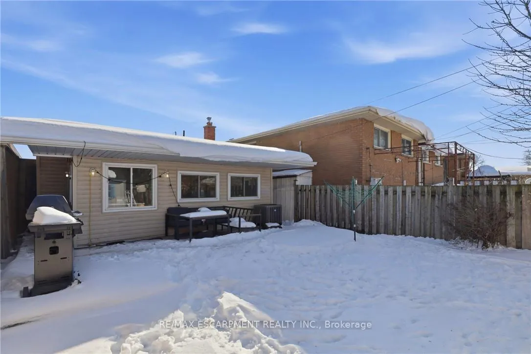 Photo 34 of 25 Delena Avenue N, Hamilton, McQuesten — HOMEH