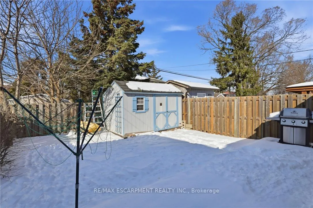 Photo 36 of 25 Delena Avenue N, Hamilton, McQuesten — HOMEH