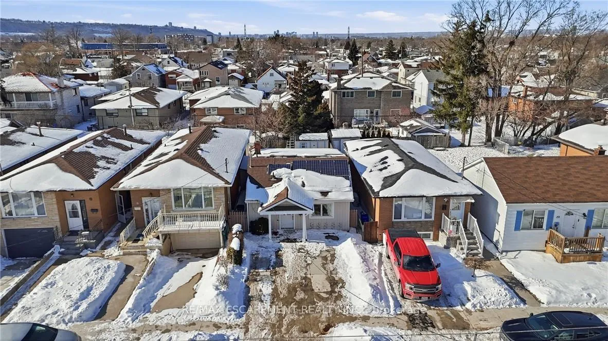 Photo 37 of 25 Delena Avenue N, Hamilton, McQuesten — HOMEH