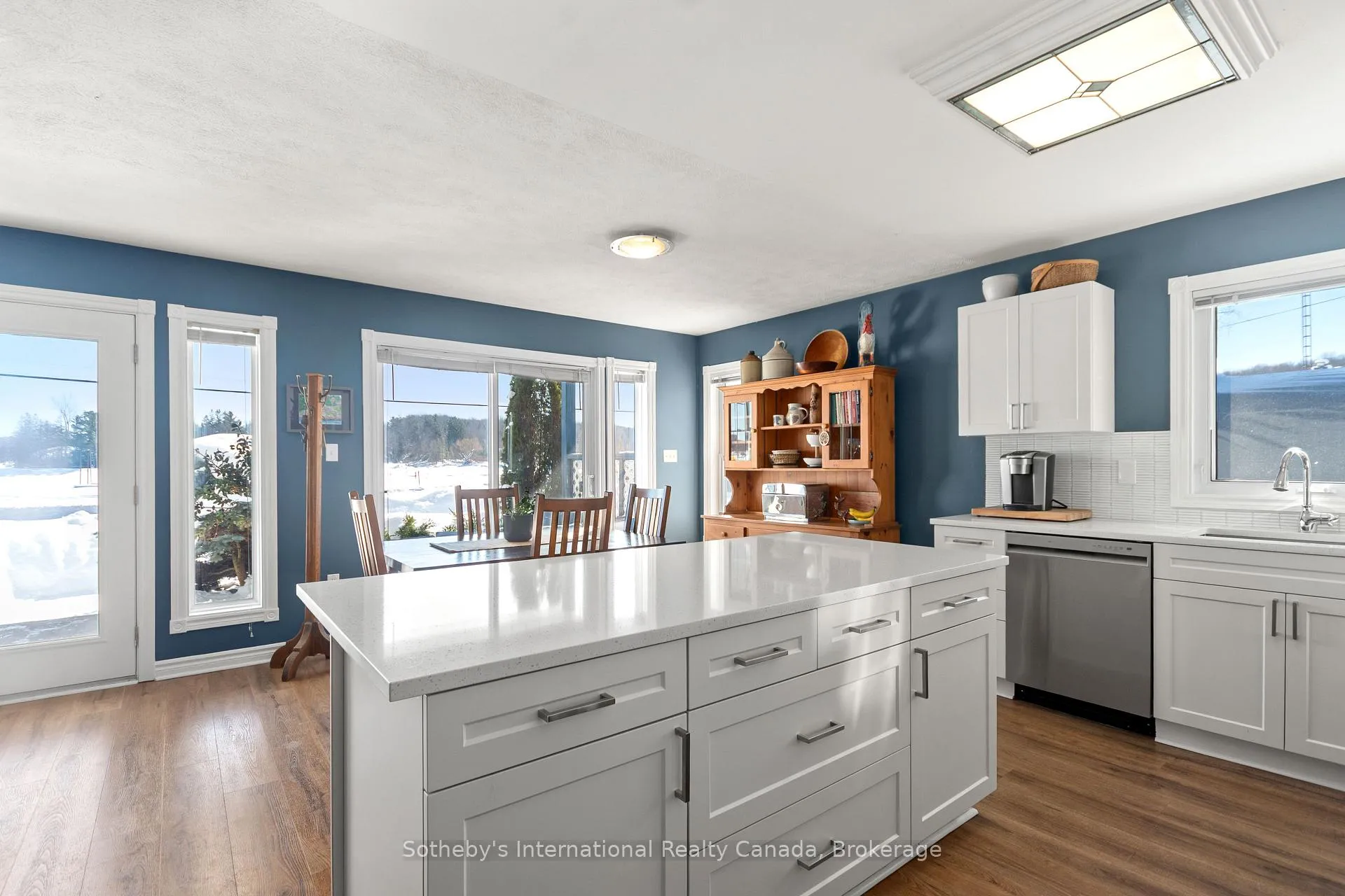 Photo 8 of 604 Champlain Road, Tiny, Rural Tiny — HOMEH