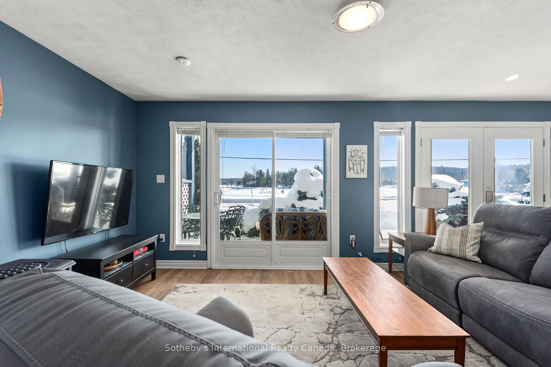 Photo 10 of 604 Champlain Road, Tiny, Rural Tiny — HOMEH