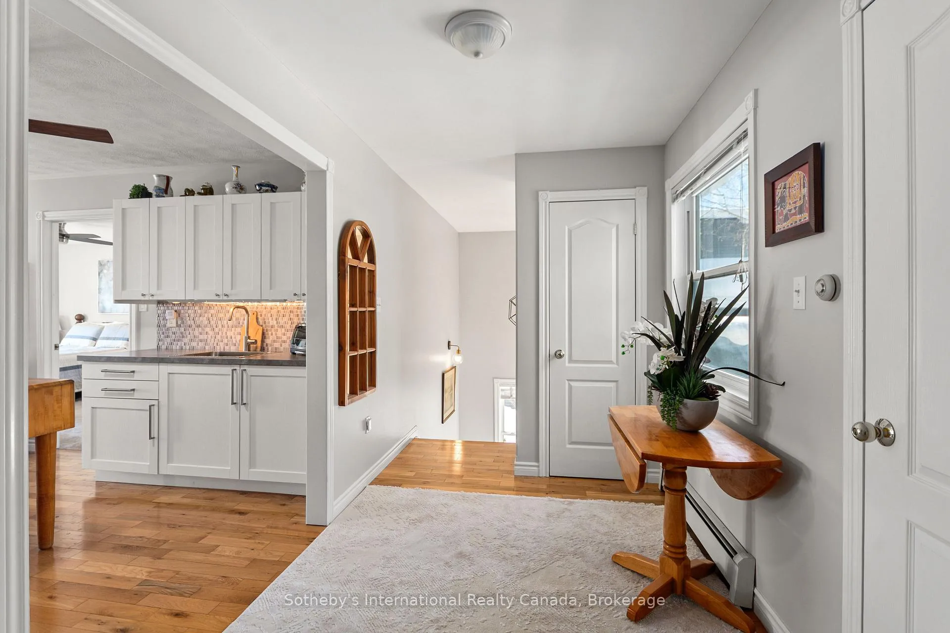 Photo 22 of 604 Champlain Road, Tiny, Rural Tiny — HOMEH