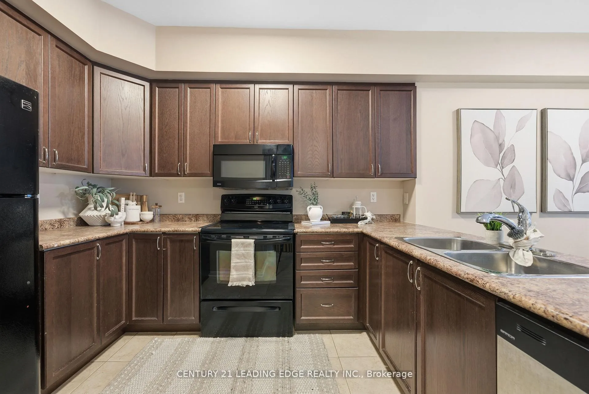 Photo 12 of Unit 87, 1250 St. Martins Drive, Pickering, Bay Ridges — HOMEH