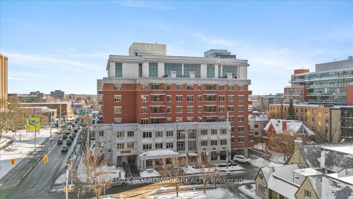 Front of Unit #PH804, 320 Mcleod Street