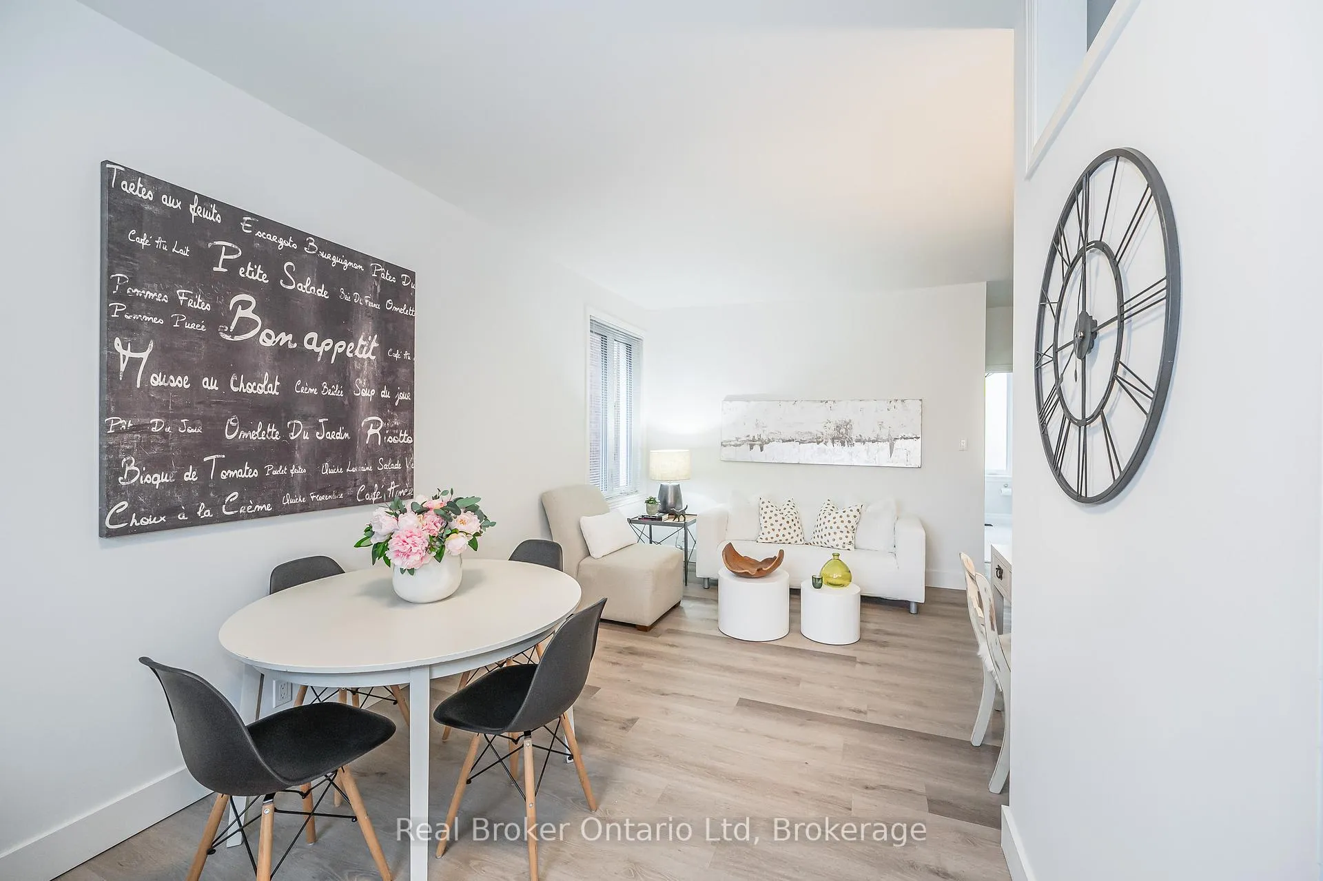 Photo 13 of 376 York Road, Guelph, St. Patrick's Ward — HOMEH