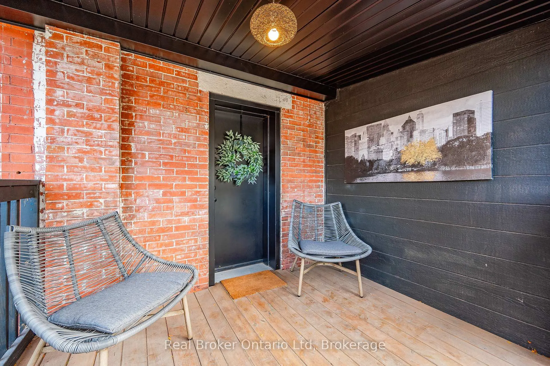 Photo 21 of 376 York Road, Guelph, St. Patrick's Ward — HOMEH