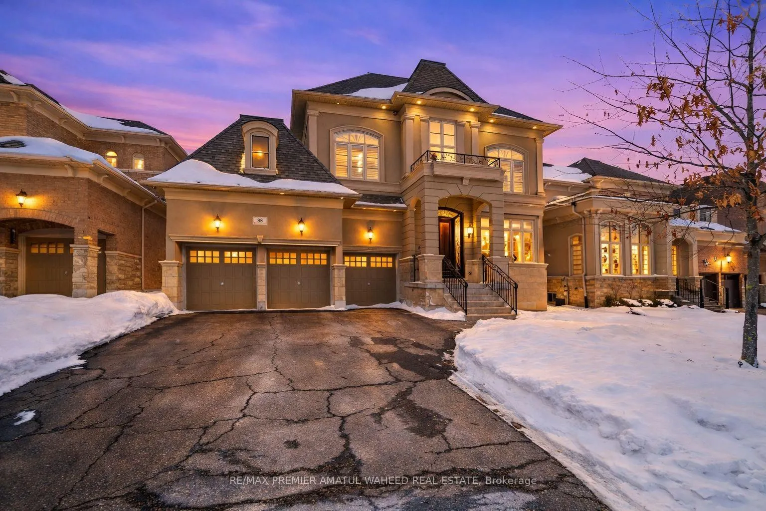 Photo 1 of 88 Silver Sterling Crescent, Vaughan, Vellore Village — HOMEH