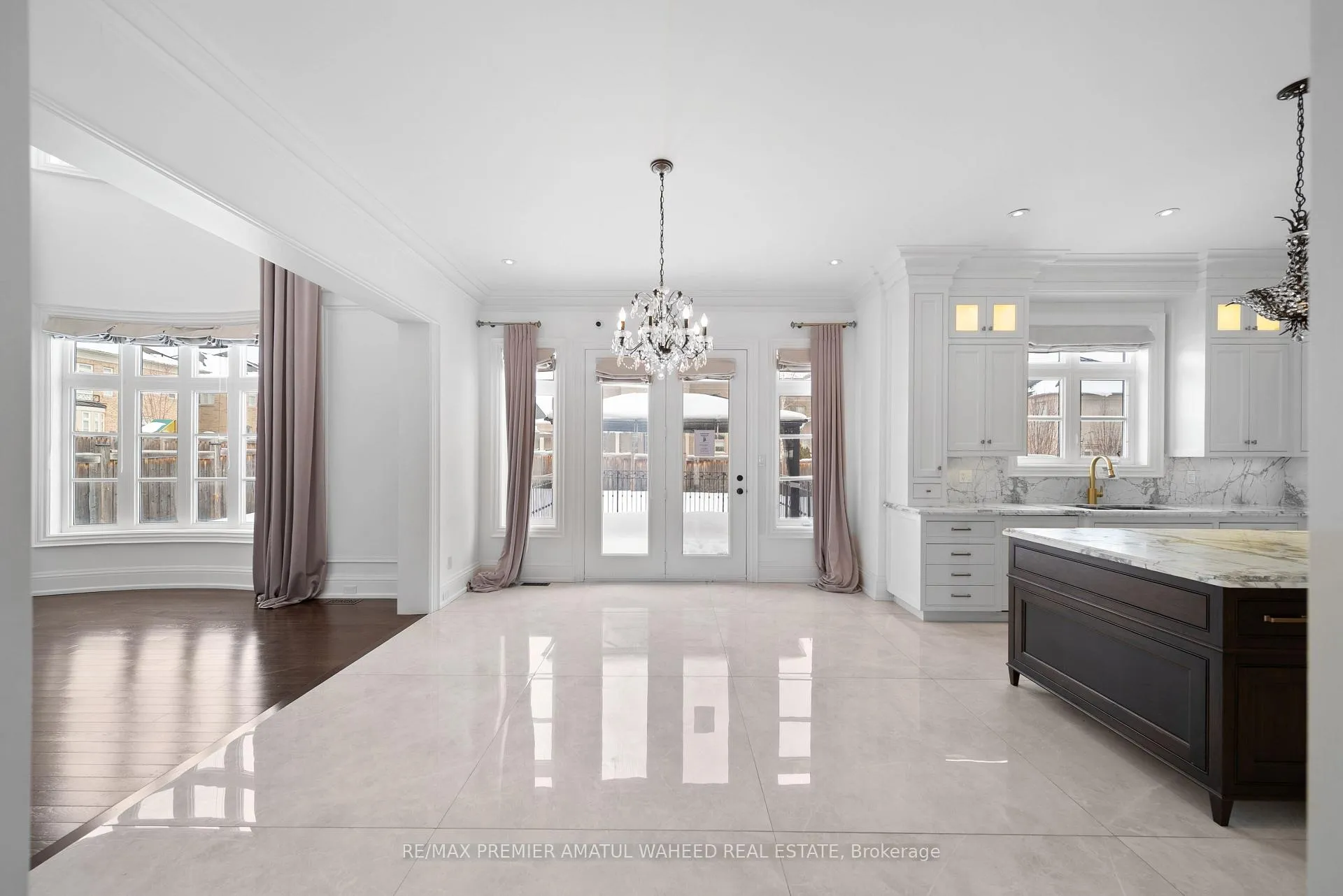 Photo 14 of 88 Silver Sterling Crescent, Vaughan, Vellore Village — HOMEH