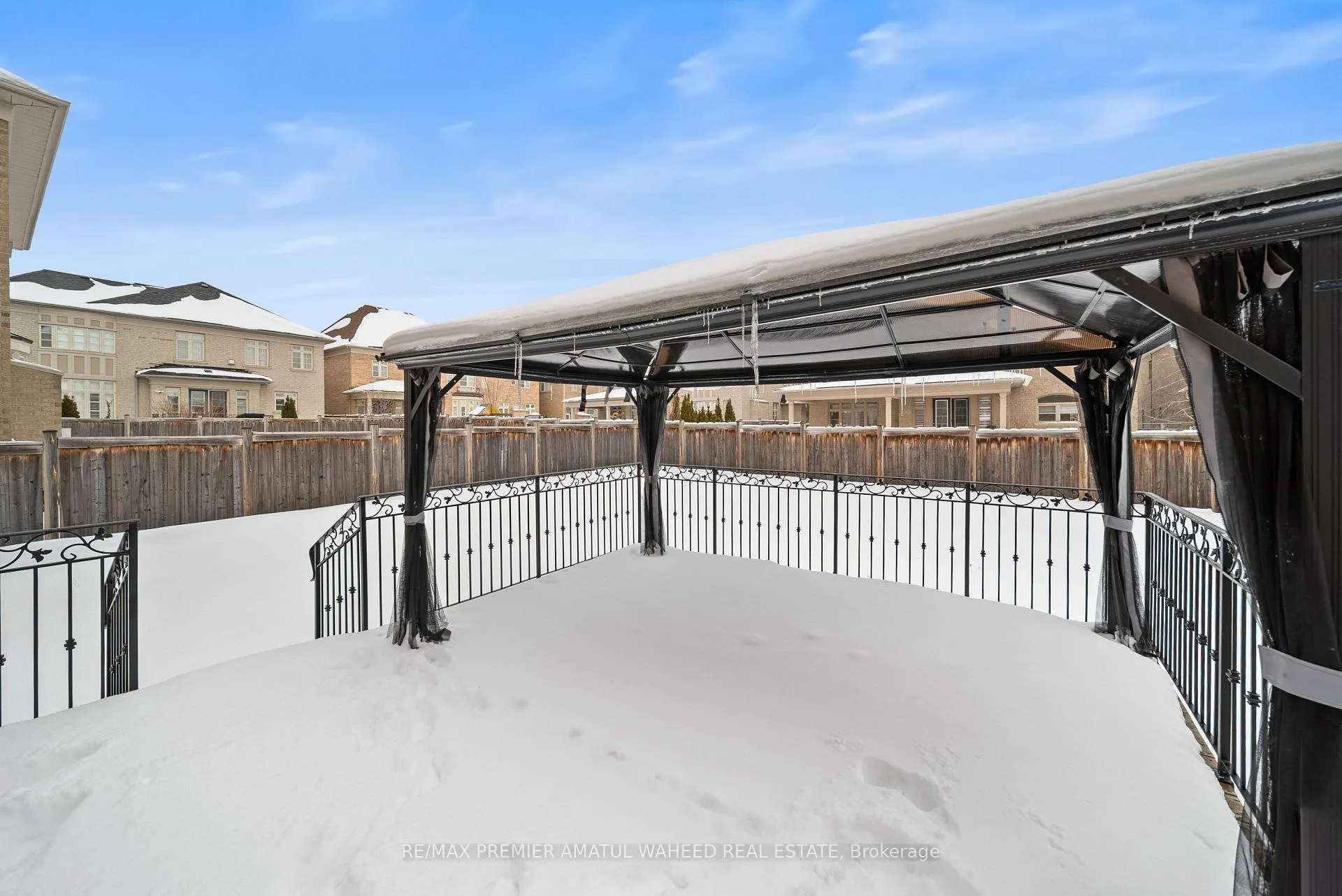 Photo 48 of 88 Silver Sterling Crescent, Vaughan, Vellore Village — HOMEH