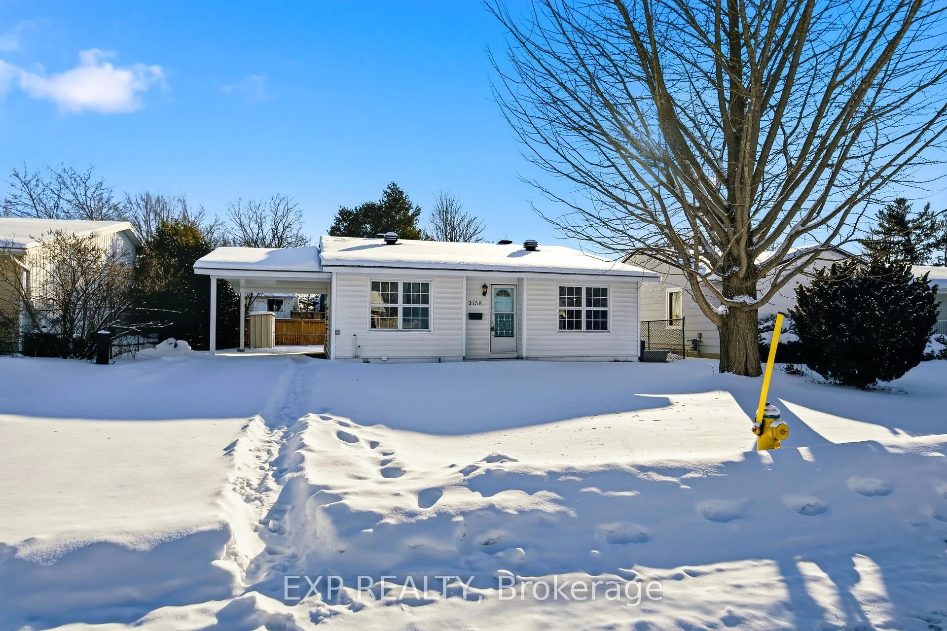 Front of 2158 Fillmore Crescent