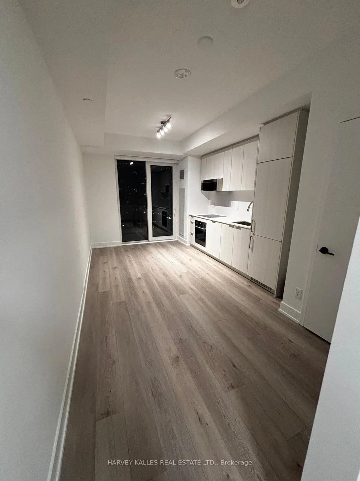 Front of Unit 1306, 308 Jarvis Street