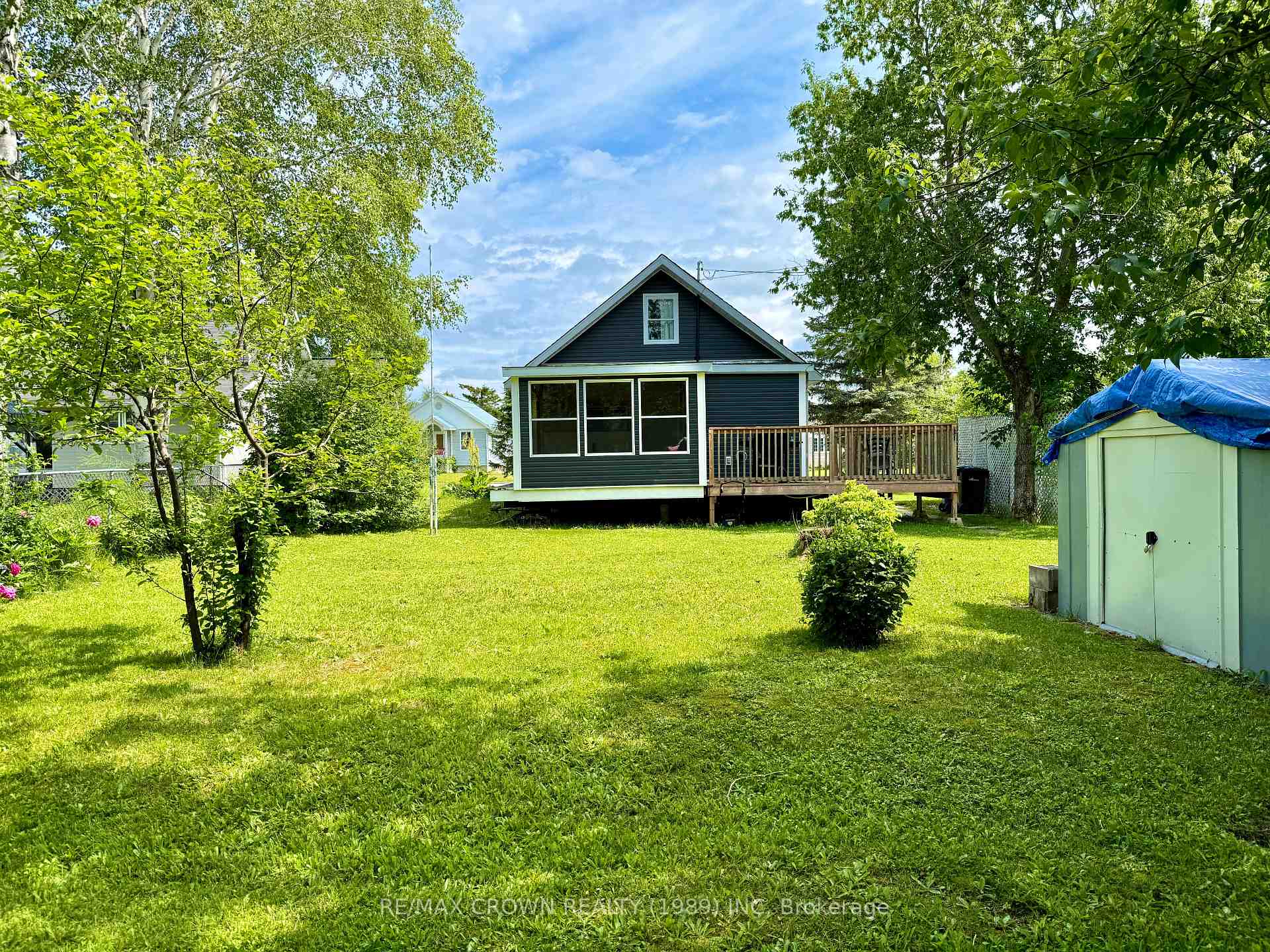 Photo 2 of 42 King Street, Kapuskasing — HOMEH