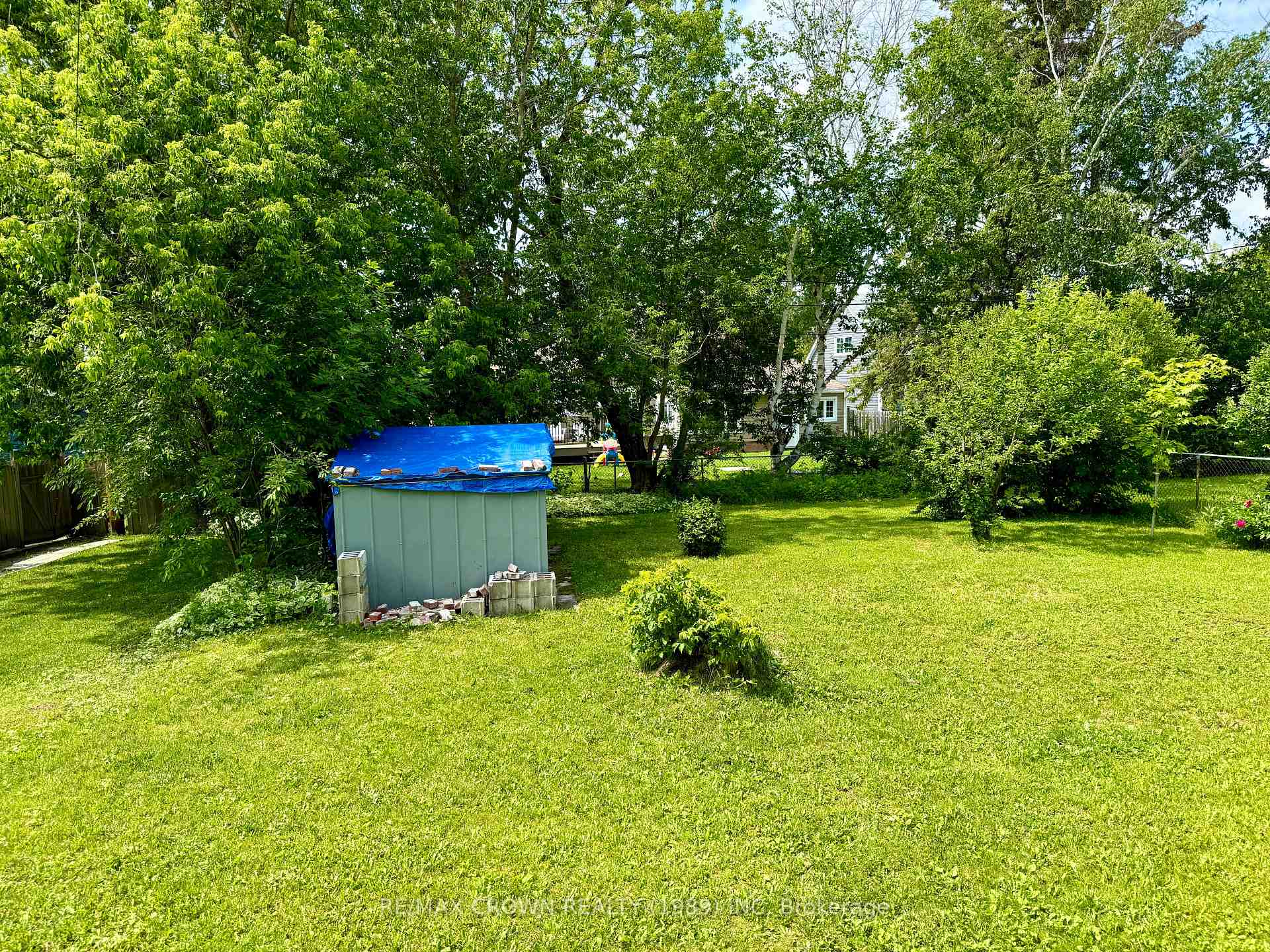 Photo 47 of 42 King Street, Kapuskasing — HOMEH