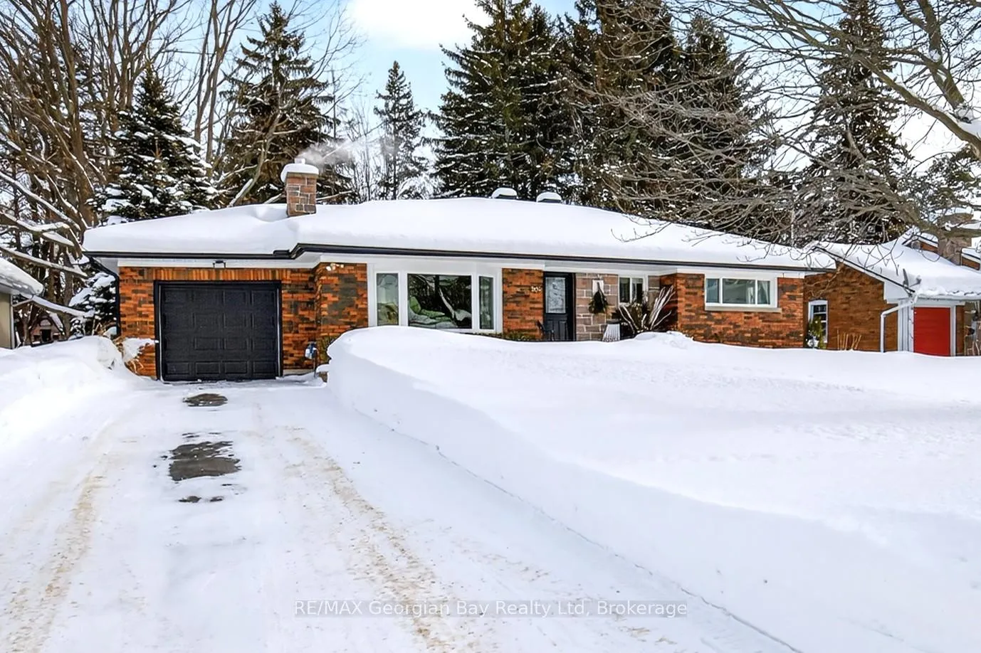 Photo 1 of 303 Seventh Street E, Midland — HOMEH