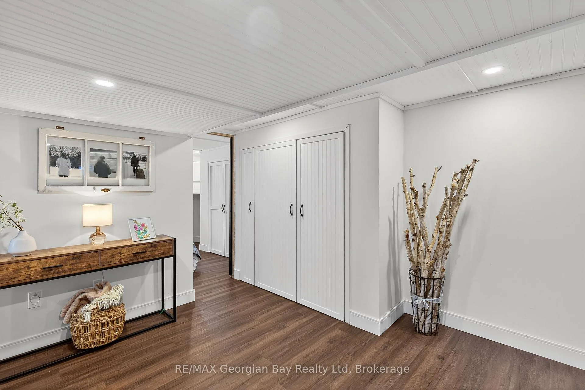 Photo 21 of 303 Seventh Street E, Midland — HOMEH