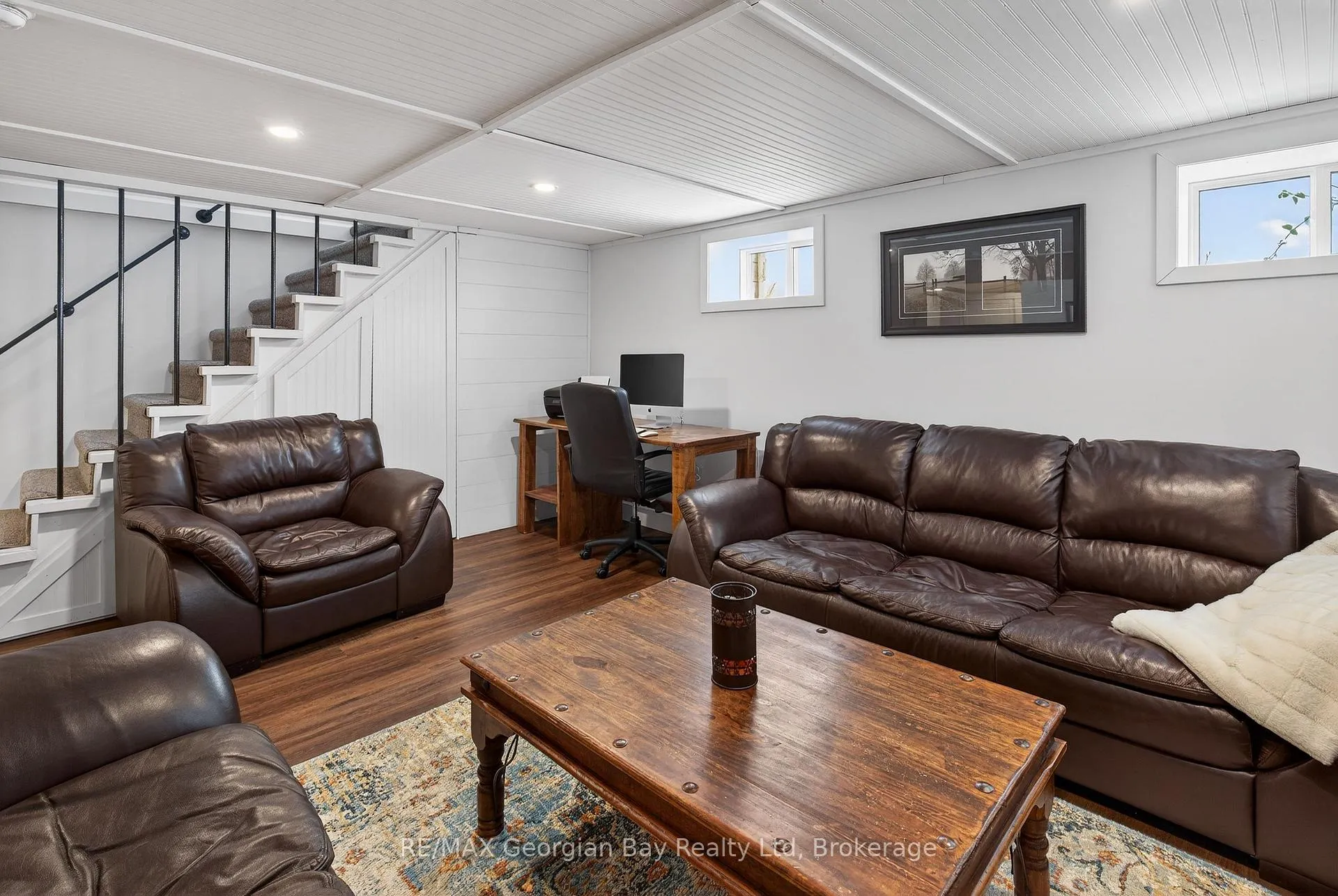 Photo 22 of 303 Seventh Street E, Midland — HOMEH