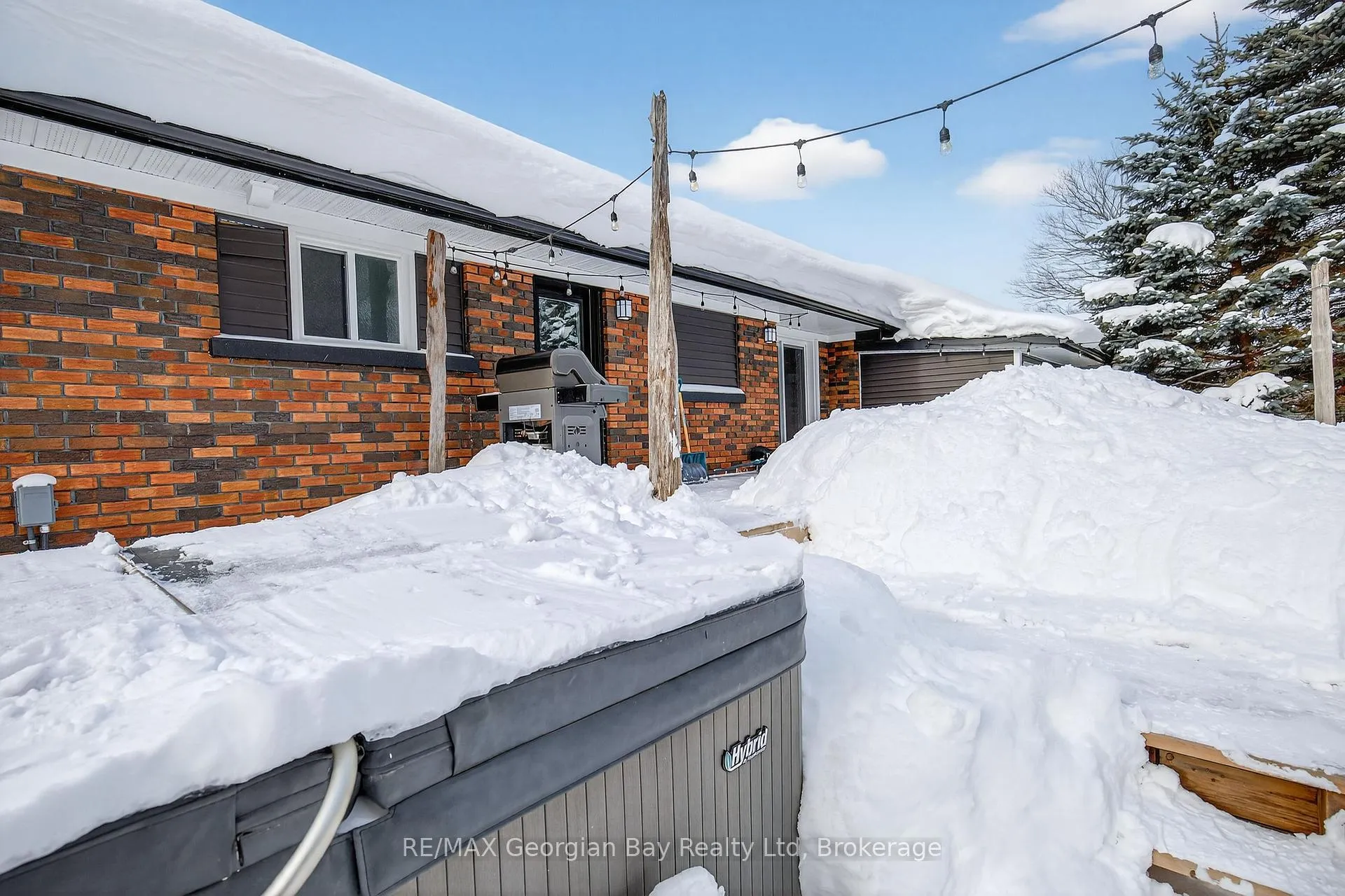 Photo 31 of 303 Seventh Street E, Midland — HOMEH