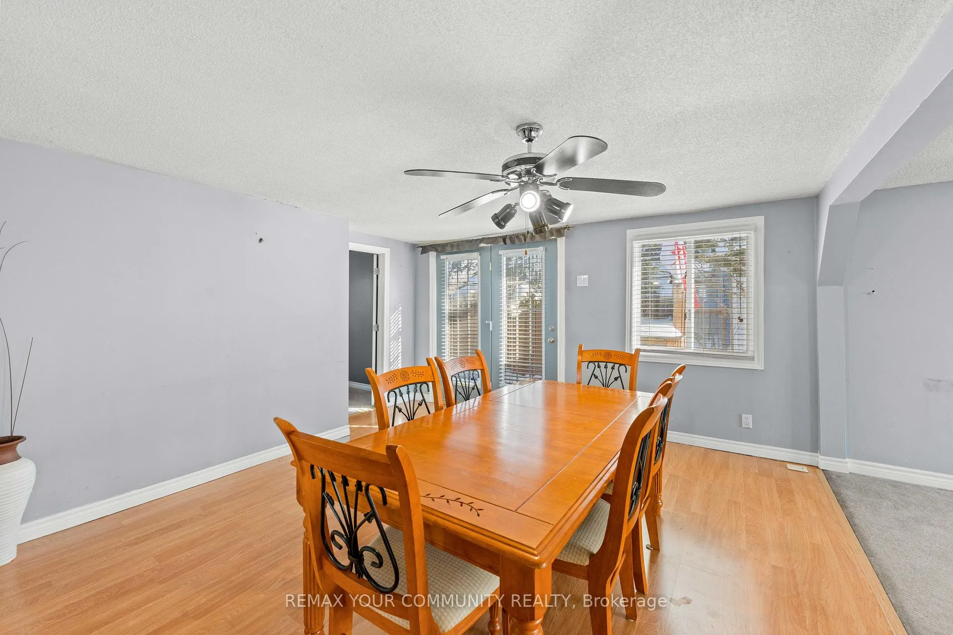 Photo 15 of 320 Pasadena Drive, Georgina, Keswick South — HOMEH