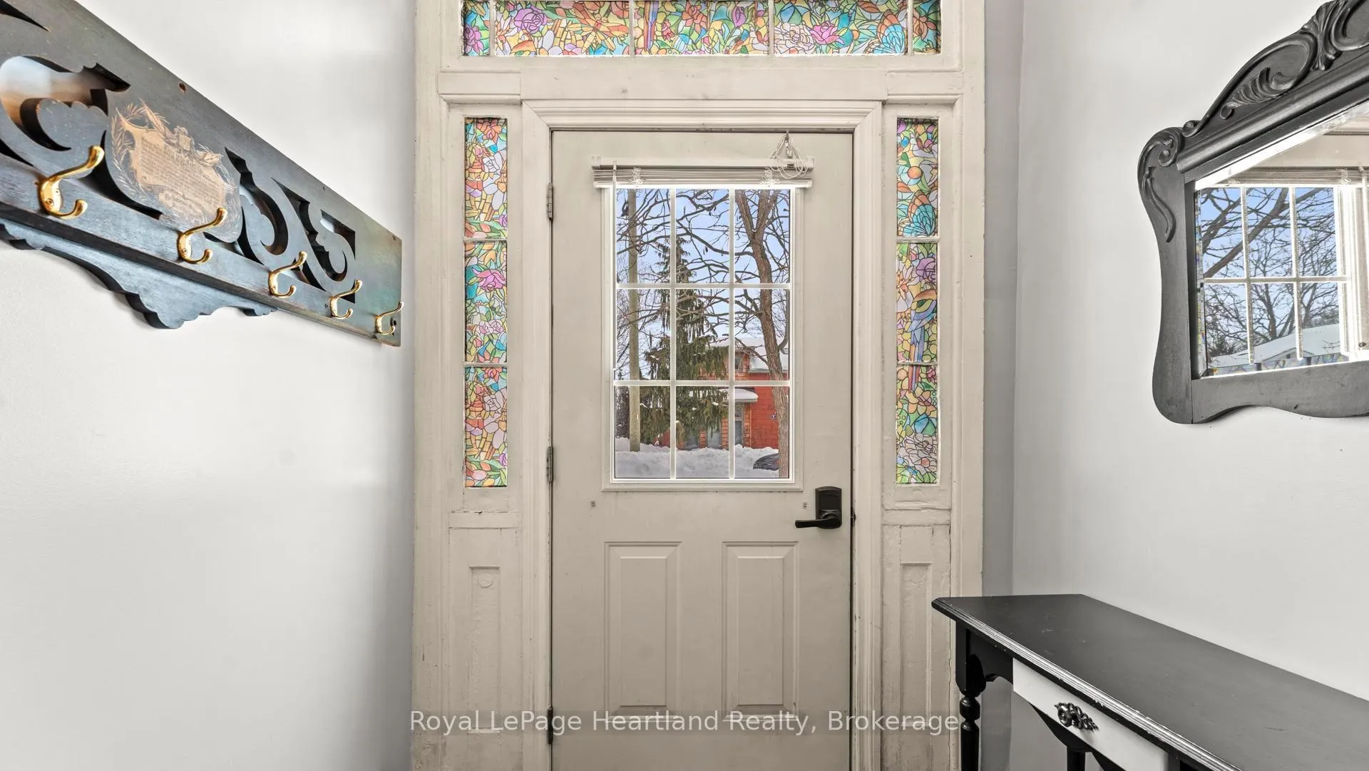 Photo 5 of 162 Wellington Street S, Goderich, Goderich (Town) — HOMEH