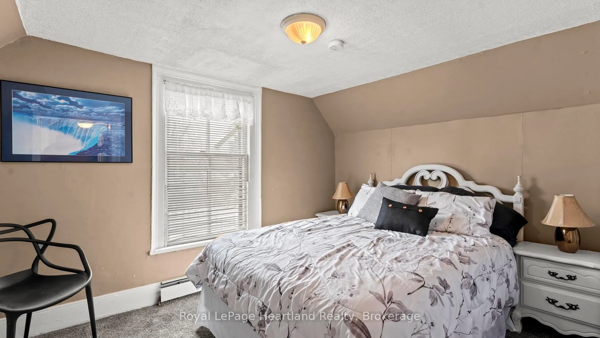 Photo 27 of 162 Wellington Street S, Goderich, Goderich (Town) — HOMEH