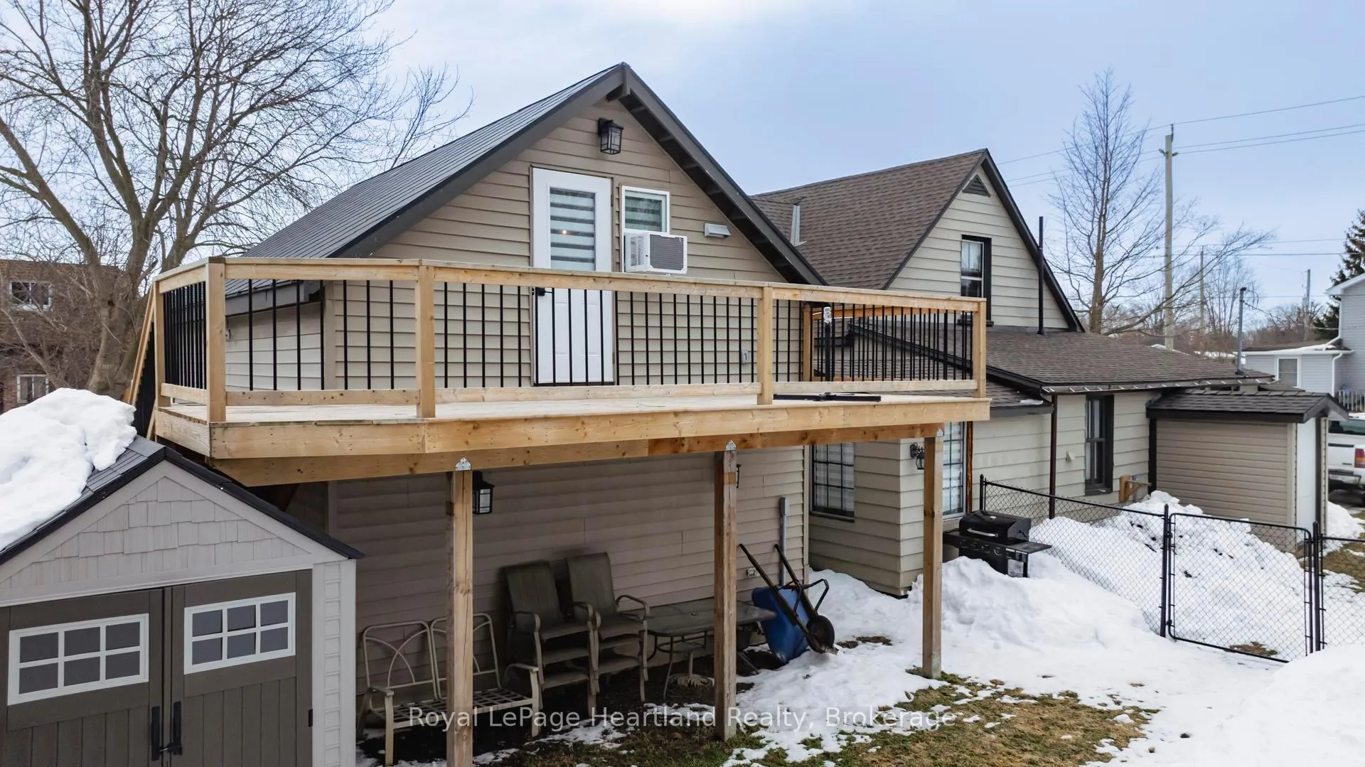 Photo 46 of 162 Wellington Street S, Goderich, Goderich (Town) — HOMEH