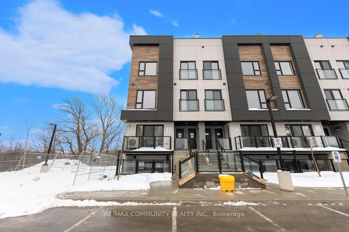 Photo 1 of Unit 201C, 16 Melbourne Avenue, St. Catharines, E. Chester — HOMEH