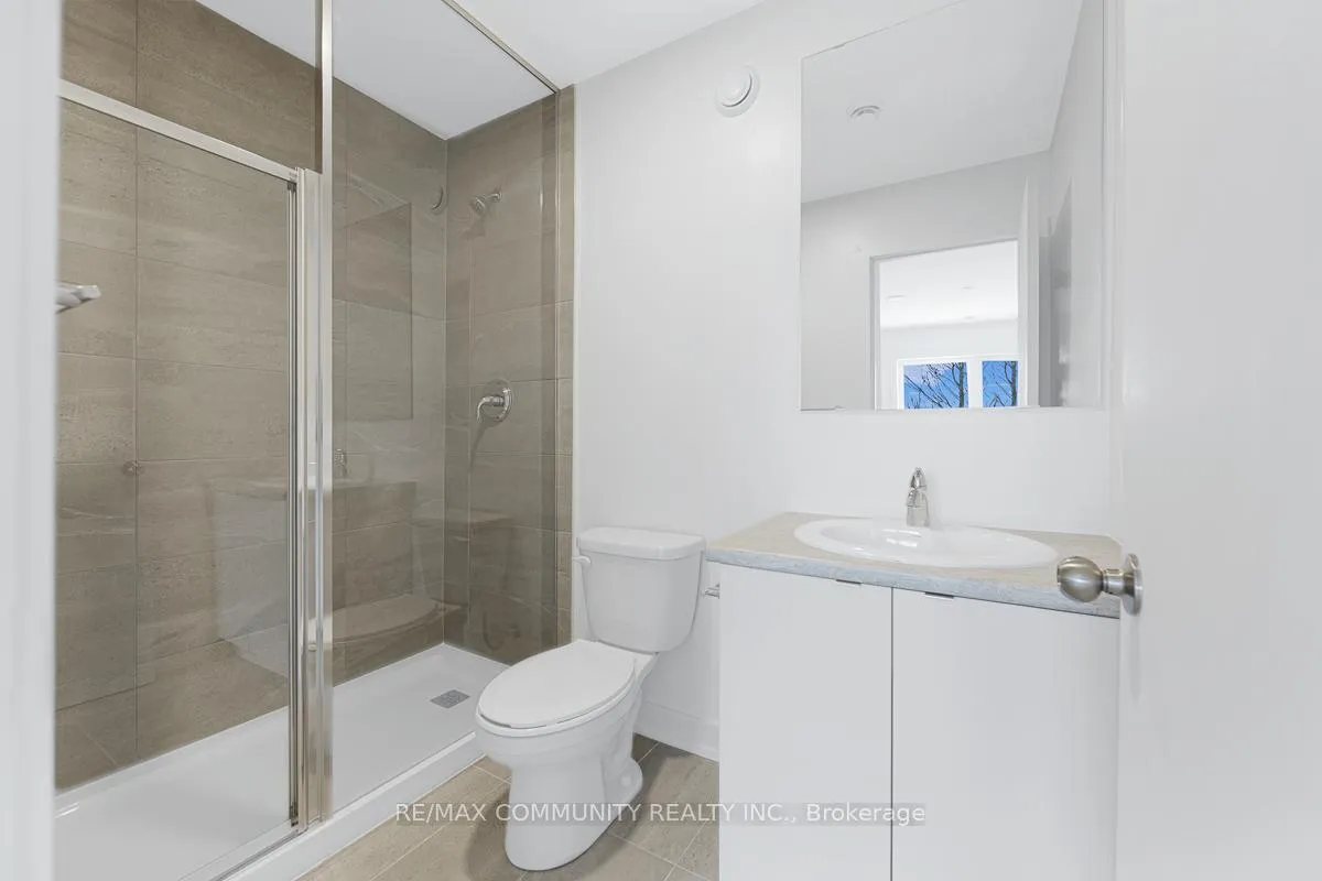 Photo 11 of Unit 201C, 16 Melbourne Avenue, St. Catharines, E. Chester — HOMEH