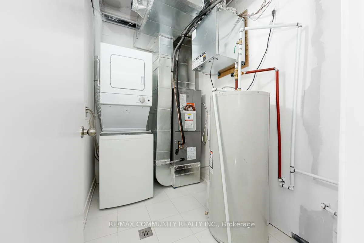 Photo 14 of Unit 201C, 16 Melbourne Avenue, St. Catharines, E. Chester — HOMEH