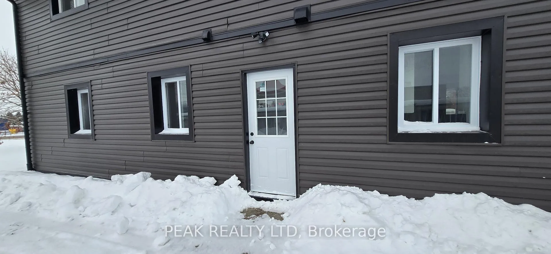 Photo 6 of Unit Upper, 2274 Line 34, Perth East, Shakespeare — HOMEH