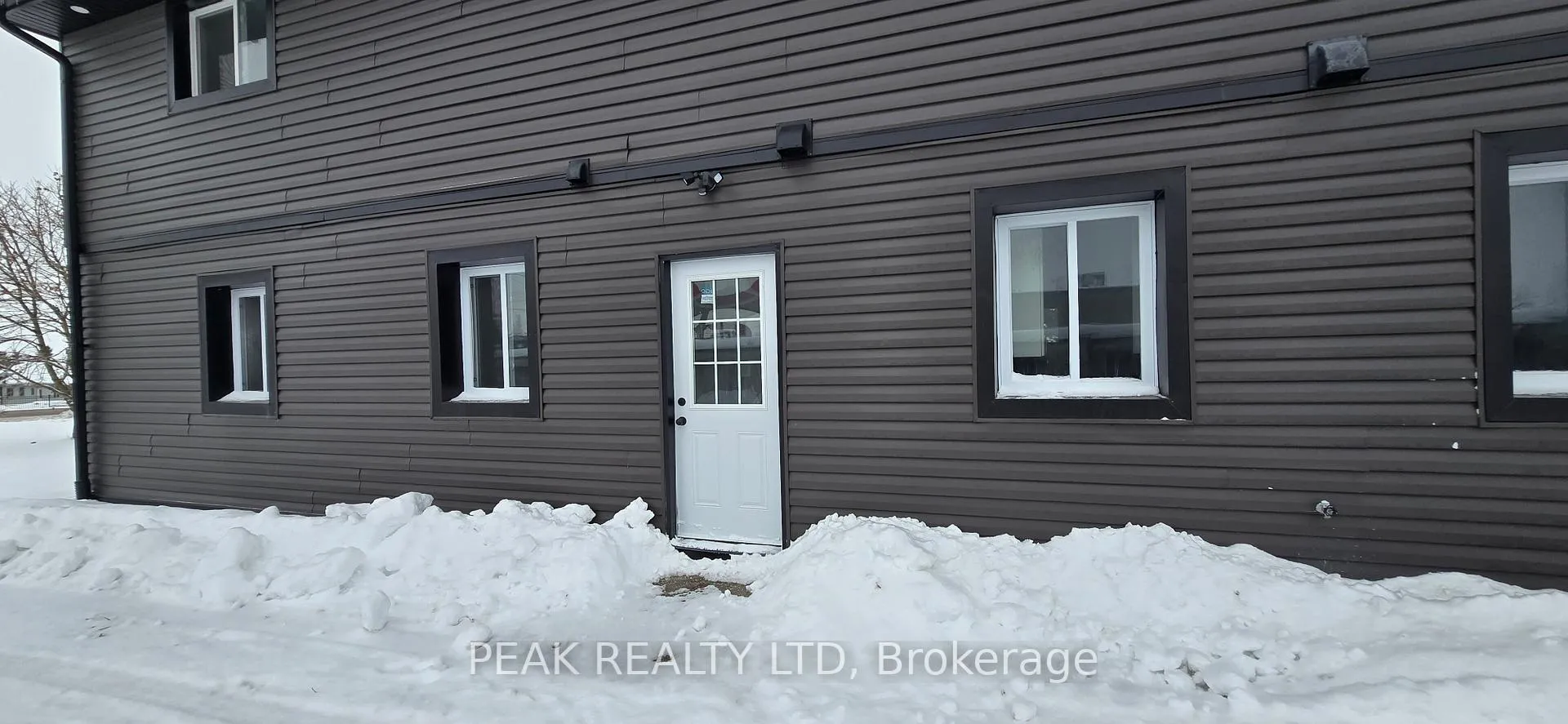 Photo 7 of Unit Upper, 2274 Line 34, Perth East, Shakespeare — HOMEH