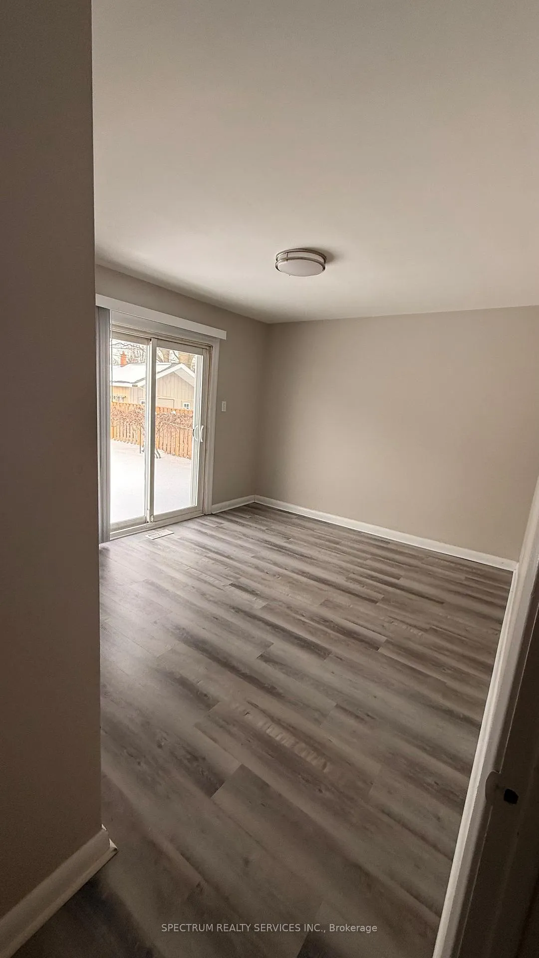 Photo 11 of 213 Thistle Down Boulevard, Etobicoke, Thistletown-Beaumonde Heights — HOMEH