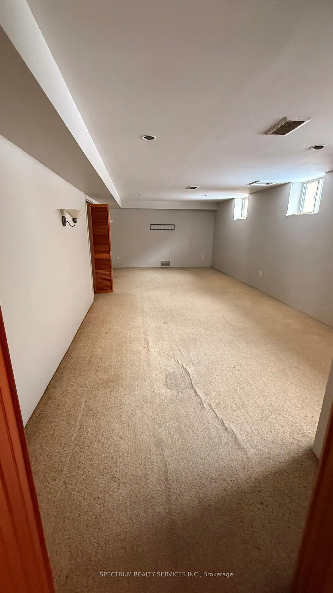 Photo 12 of 213 Thistle Down Boulevard, Etobicoke, Thistletown-Beaumonde Heights — HOMEH