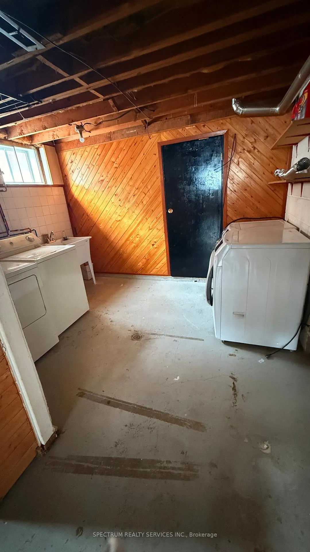 Photo 15 of 213 Thistle Down Boulevard, Etobicoke, Thistletown-Beaumonde Heights — HOMEH