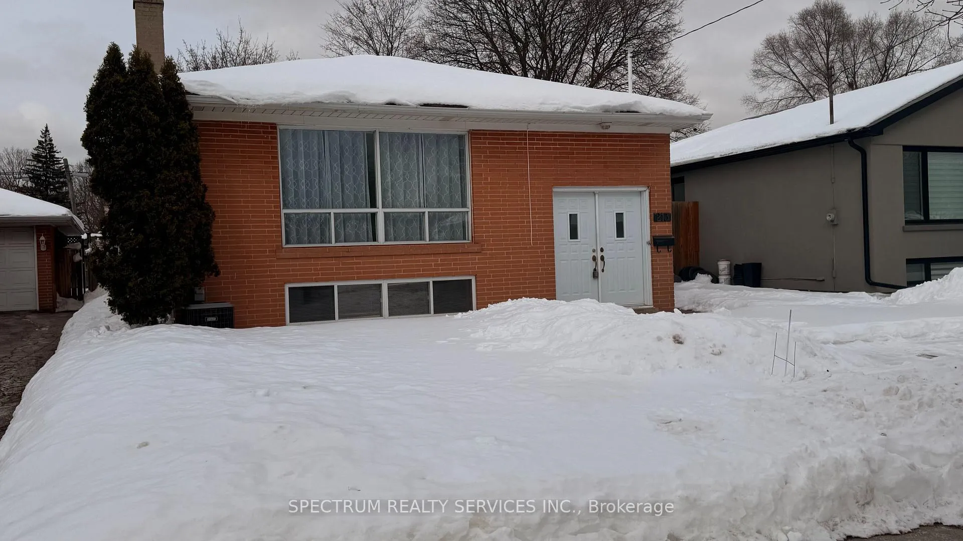 Photo 20 of 213 Thistle Down Boulevard, Etobicoke, Thistletown-Beaumonde Heights — HOMEH