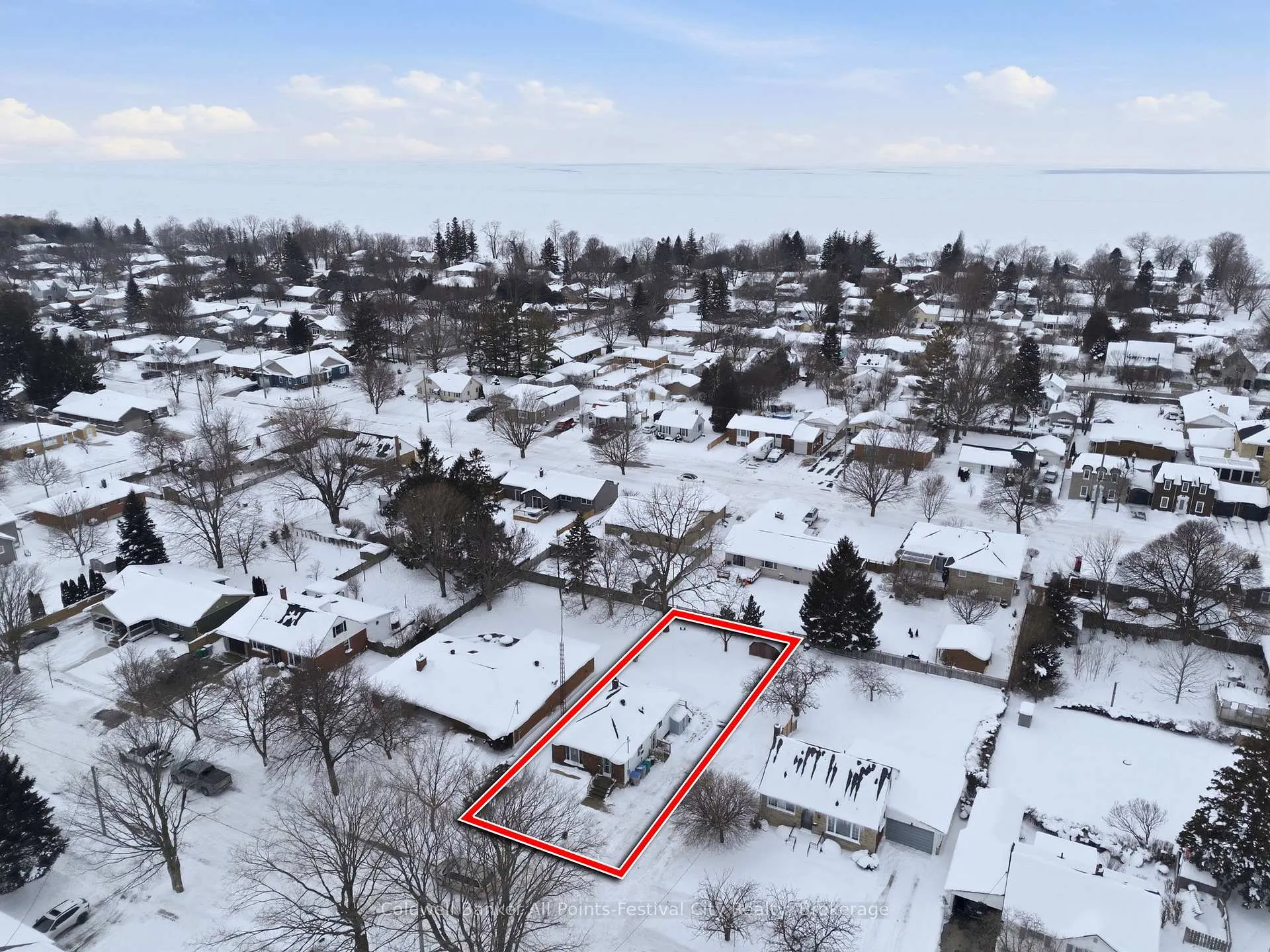 Photo 6 of 136 Elizabeth Street, Goderich, Goderich (Town) — HOMEH