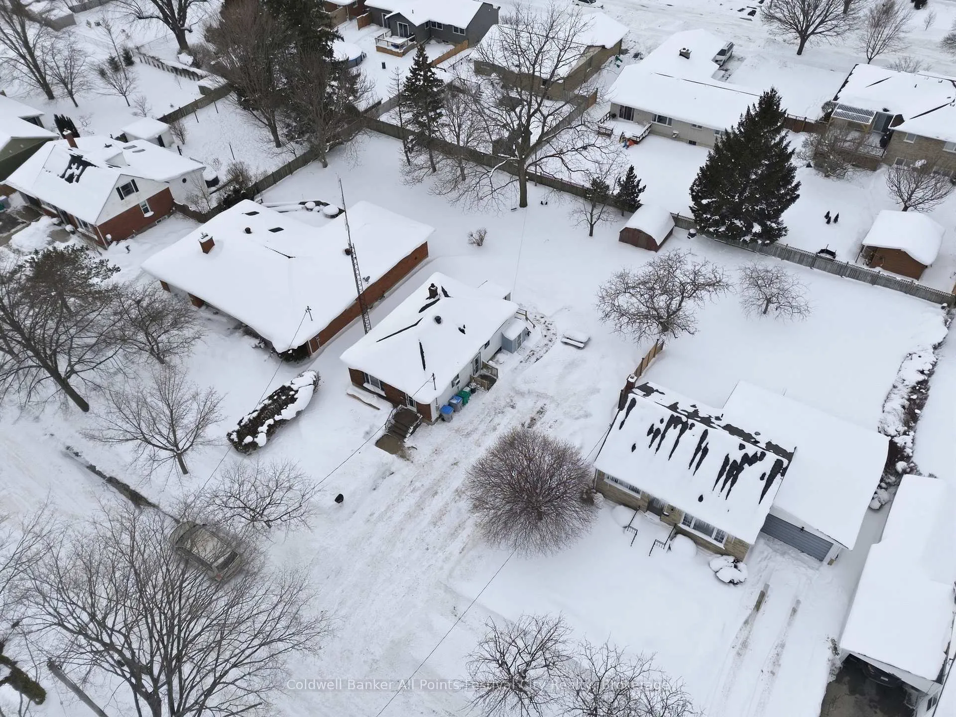 Photo 13 of 136 Elizabeth Street, Goderich, Goderich (Town) — HOMEH