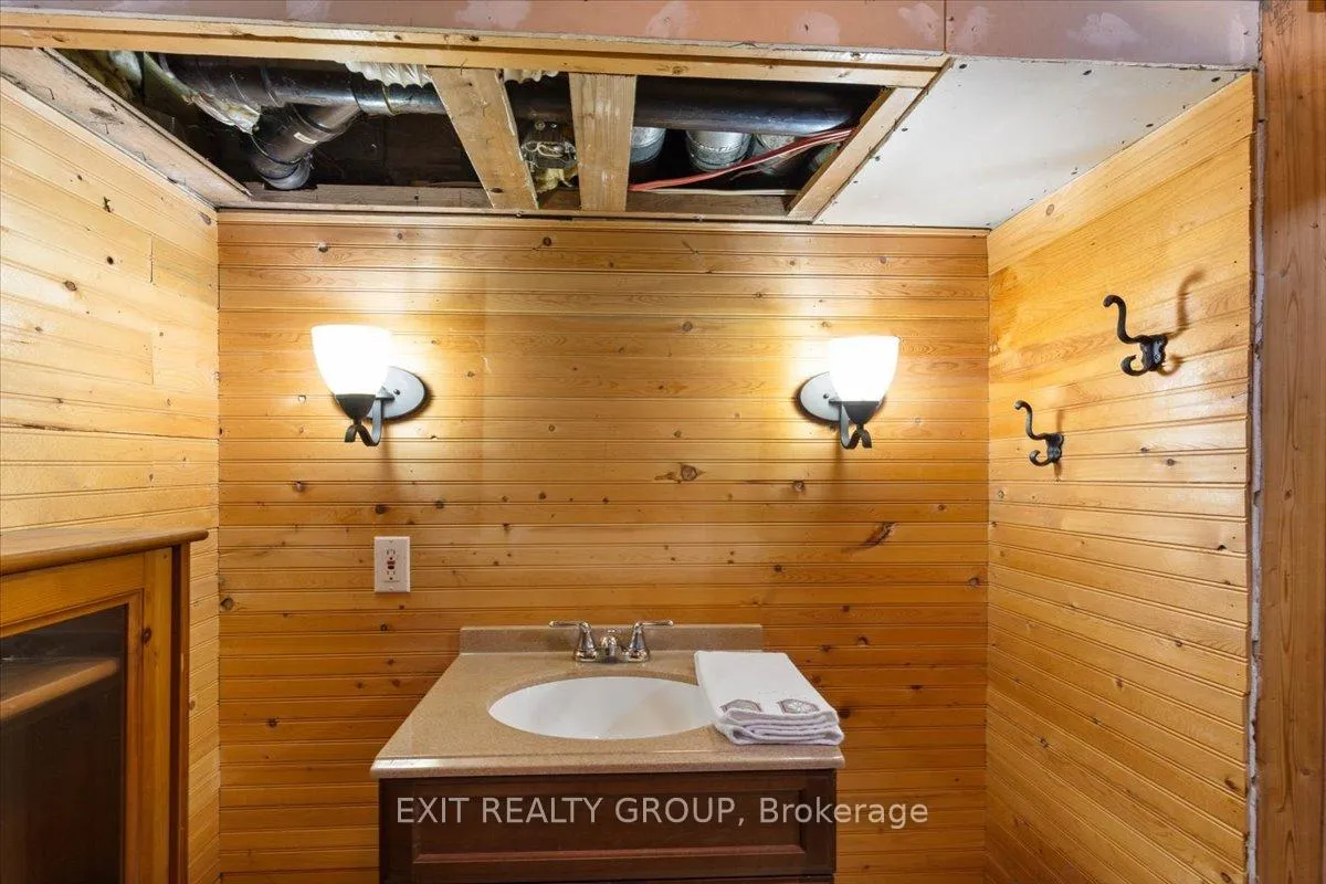 Photo 26 of 82 Outlet Road, Prince Edward County, Athol Ward — HOMEH