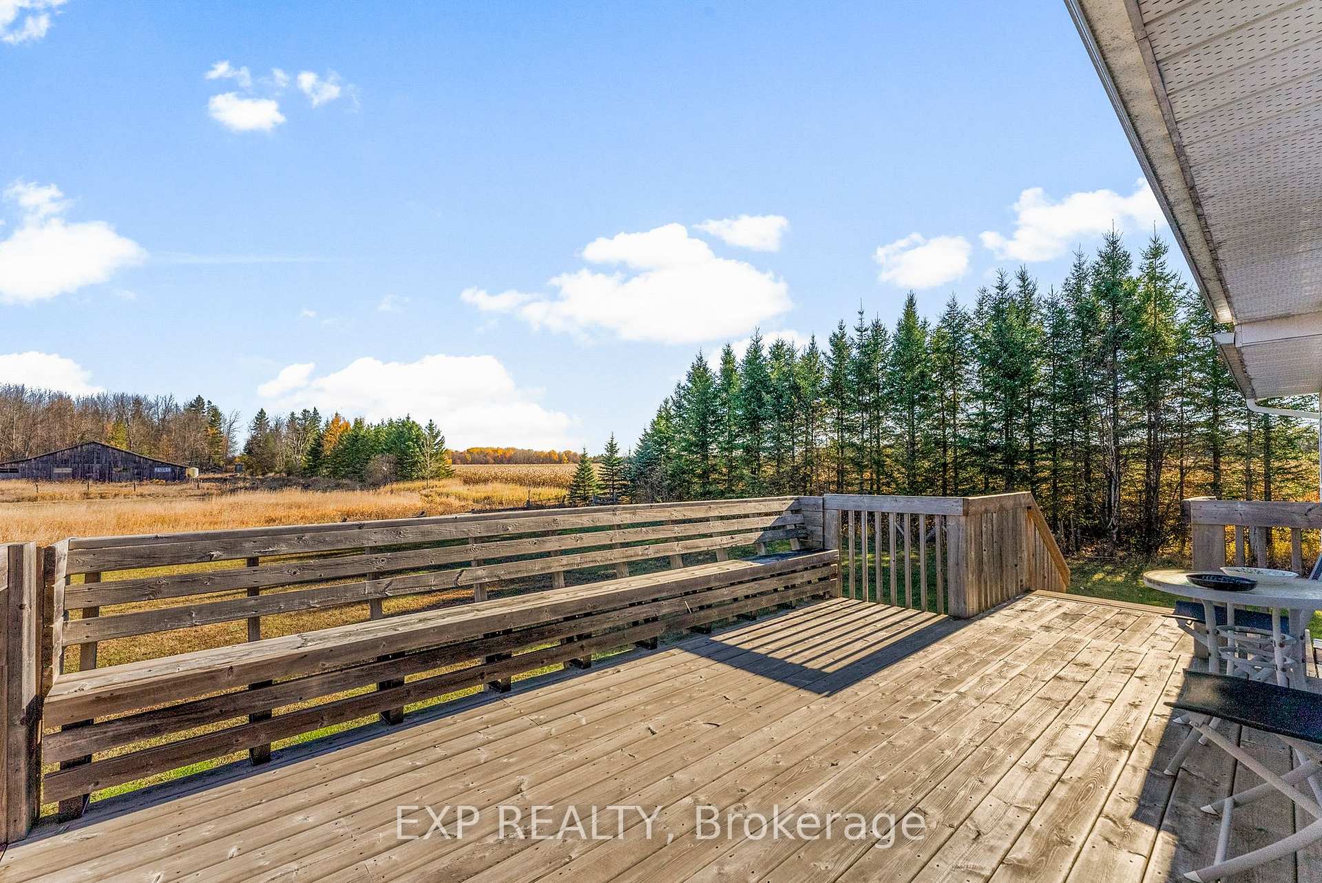 Photo 31 of 1860 Lochwinnoch Road, Horton, Horton Twp — HOMEH