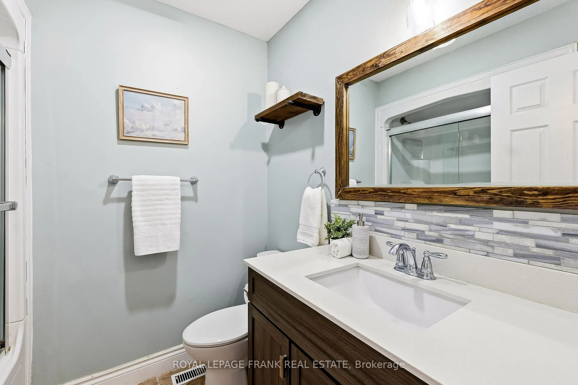 Photo 24 of 8 Ridgeview Drive, Scugog, Port Perry — HOMEH
