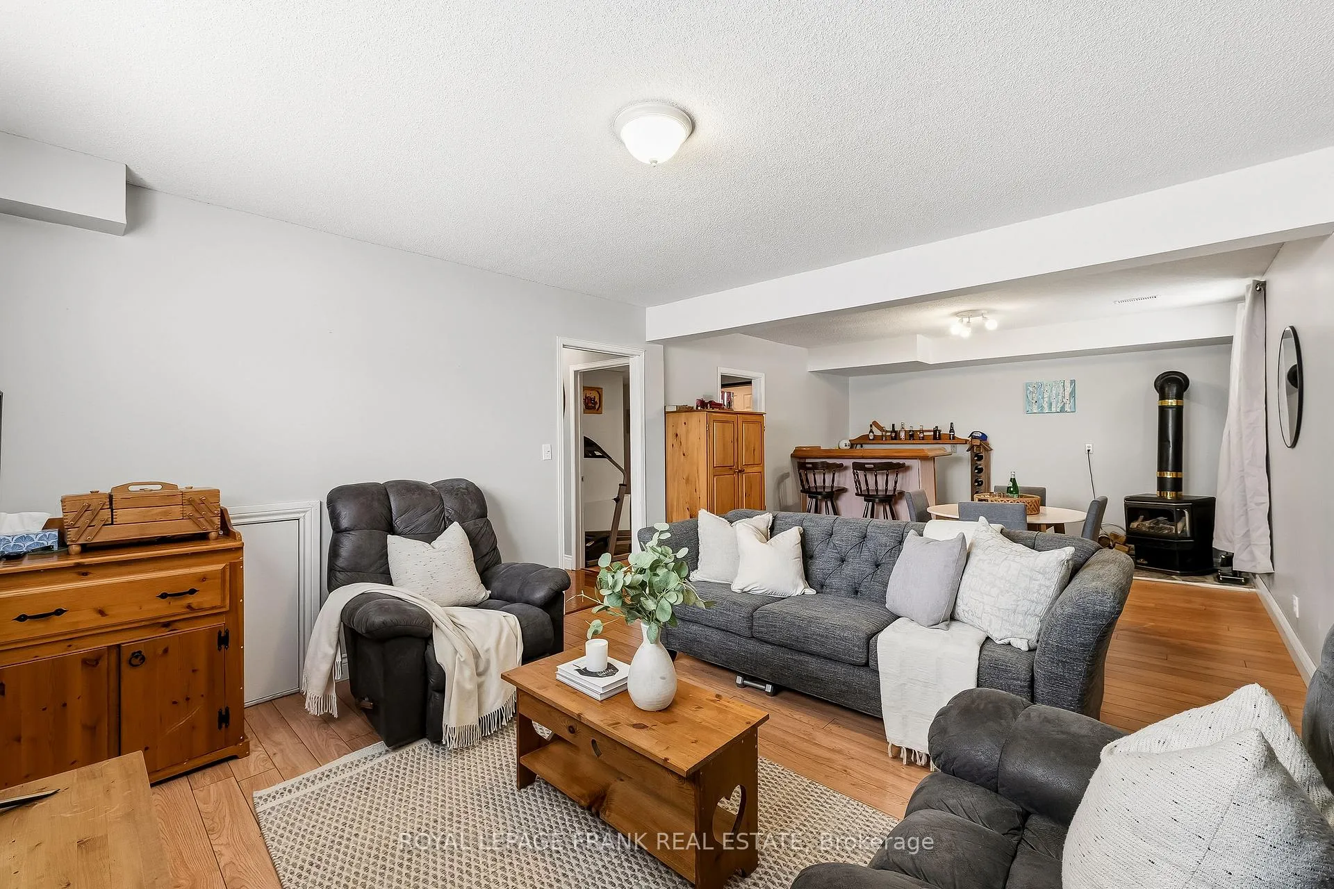 Photo 34 of 8 Ridgeview Drive, Scugog, Port Perry — HOMEH
