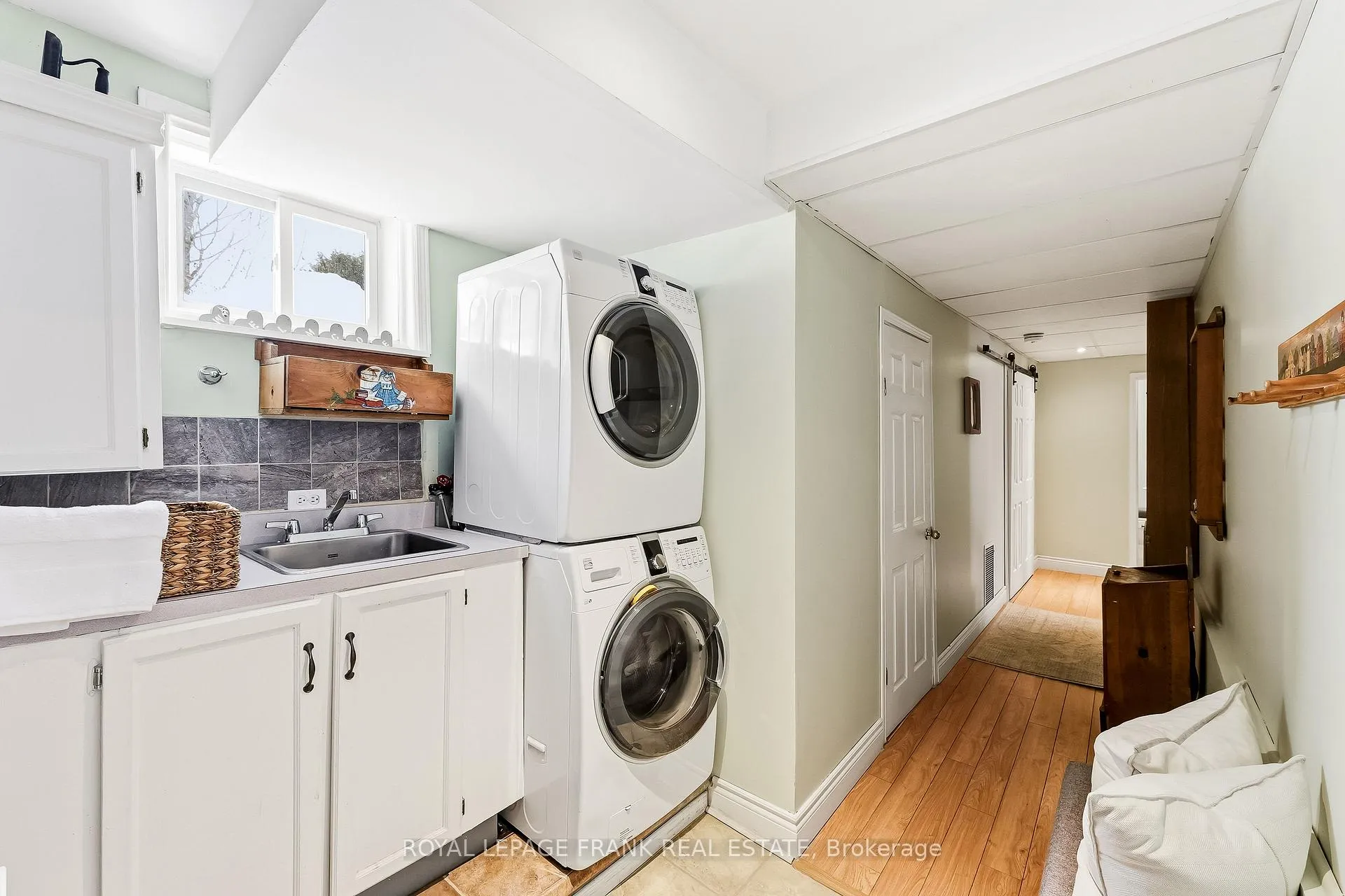 Photo 38 of 8 Ridgeview Drive, Scugog, Port Perry — HOMEH