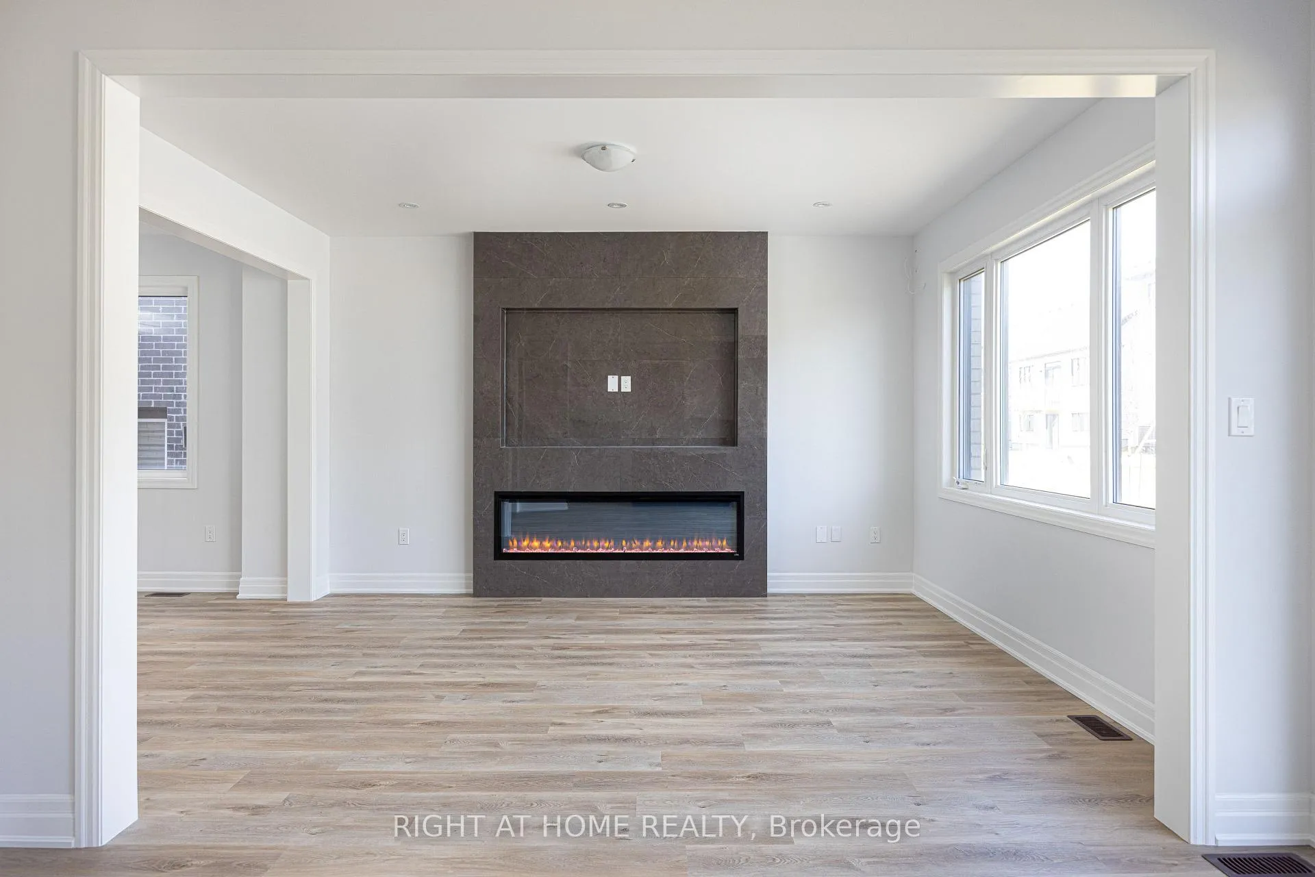 Photo 6 of 8 Nicort Road, Wasaga Beach — HOMEH