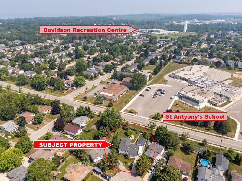 Photo 12 of 684 Johnston Crescent, Kincardine — HOMEH