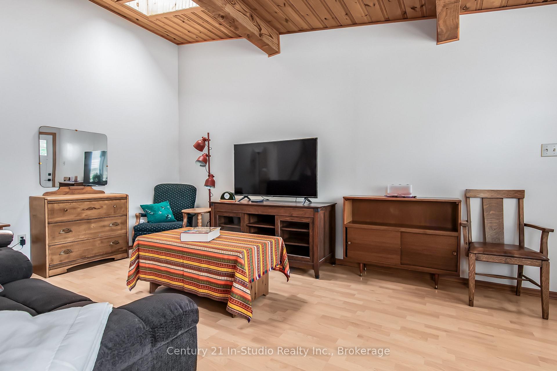 Photo 19 of 684 Johnston Crescent, Kincardine — HOMEH