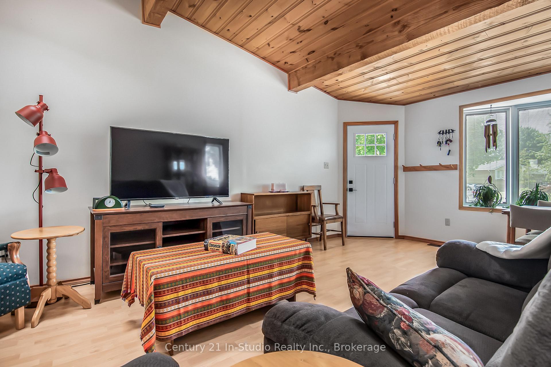 Photo 20 of 684 Johnston Crescent, Kincardine — HOMEH