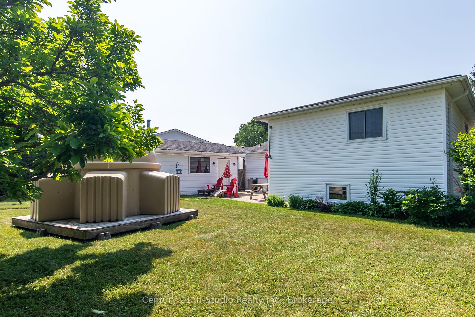 Photo 47 of 684 Johnston Crescent, Kincardine — HOMEH