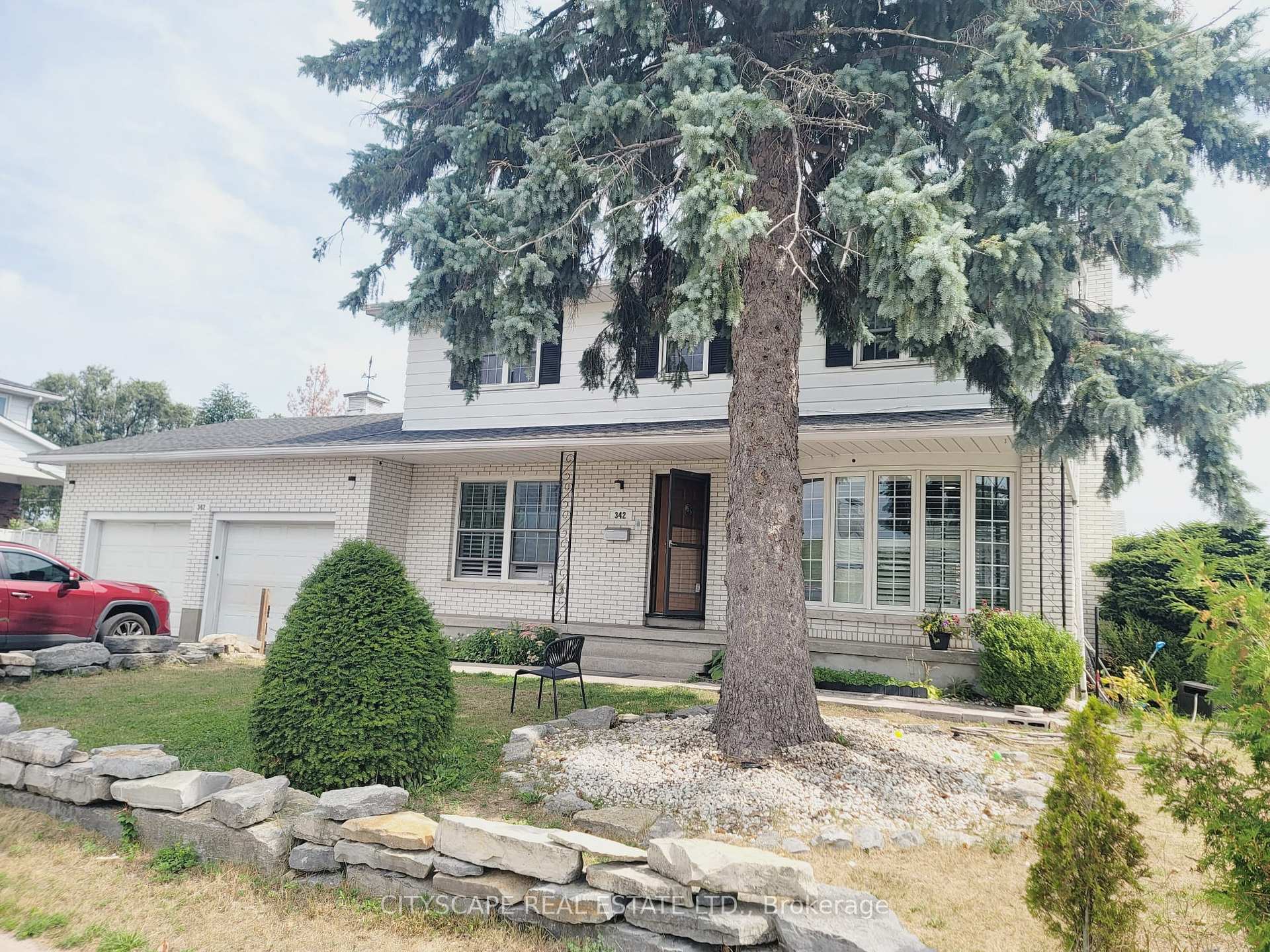 Photo 1 of 342 Sutherland Drive, Kingston, Rideau — HOMEH